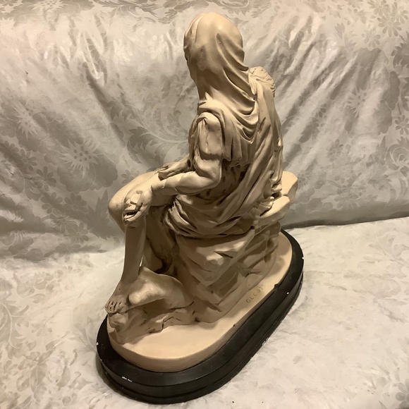 Pieta statue Jesus Christ+Mary sculpture blessed Virgin mother statue figurine - Picture 11 of 13